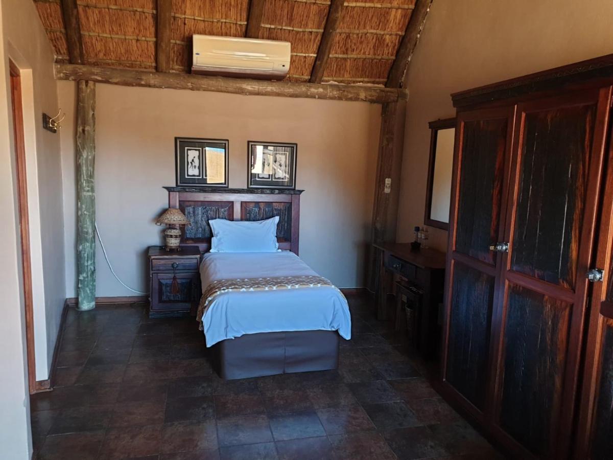 Wag N Bietjie Bush Lodge Heuningneskloof Extérieur photo