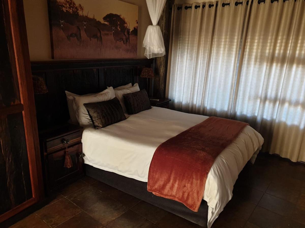 Wag N Bietjie Bush Lodge Heuningneskloof Extérieur photo