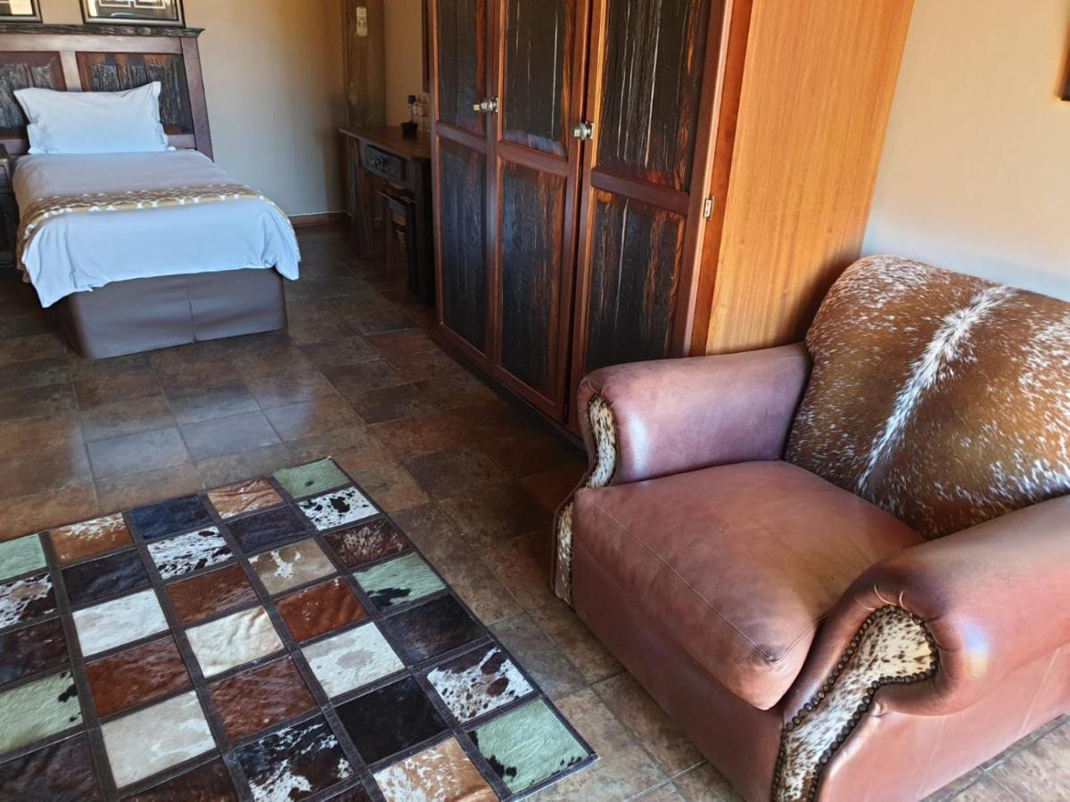 Wag N Bietjie Bush Lodge Heuningneskloof Extérieur photo