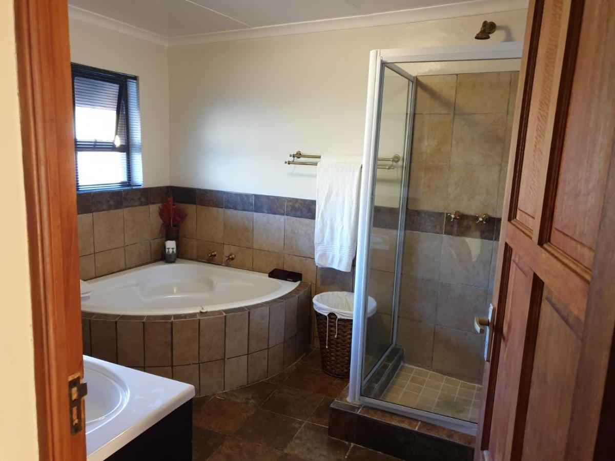 Wag N Bietjie Bush Lodge Heuningneskloof Extérieur photo