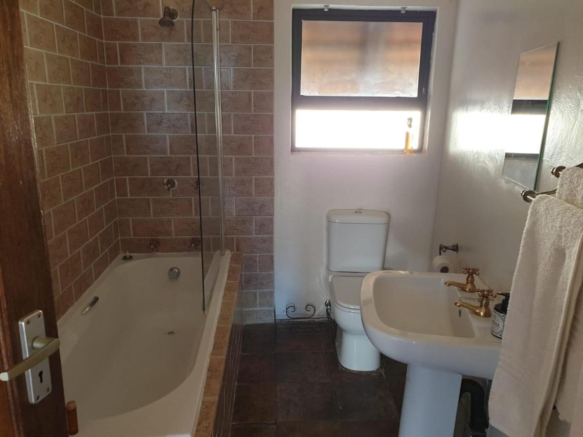 Wag N Bietjie Bush Lodge Heuningneskloof Extérieur photo